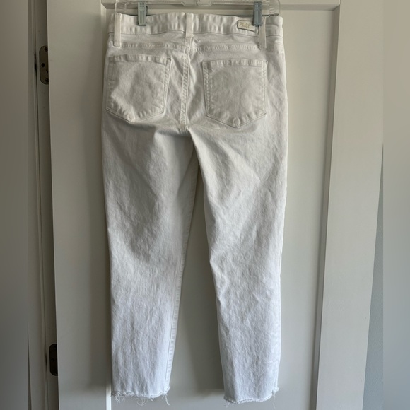 Paige Skyline Crop Skinny Raw-Hem Jeans in Lived In Crisp White - Picture 4 of 5